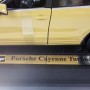 Автомодель Porsche Cayenne Turbo (1:24)