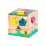 Розвиваюча дерев'яна іграшка-сортер - Чарівний куб (Battat)