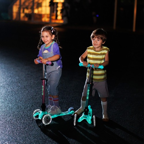 Самокат MICRO складной серии Mini Deluxe Foldable Orion Glow LED – Синий (Micro)