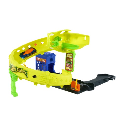 Ігровий набір "Спіральна атака Змії" серії "Небезпечні створіння" Hot Wheels (Hot Wheels)