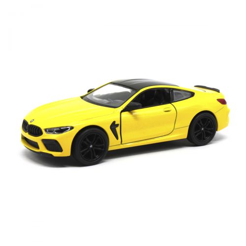 BMW M8 Competition Coupe, желтая