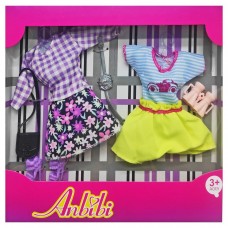 Набор одежды для куклы 