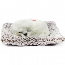 Собачка-пушистик на коврике, вид 3