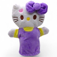 Мʼяка іграшка-рукавичка 