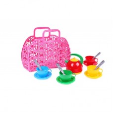Корзинка с набором посуды ТехноК (розовая)