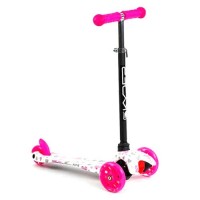 Самокат трехколесный 