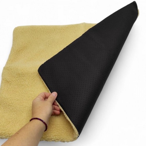 Килимок, що самонагрівається, для домашніх тварин (48х58 см) (MiC) Килимок, що самонагрівається, для домашніх тварин (48х58 см) (MiC)