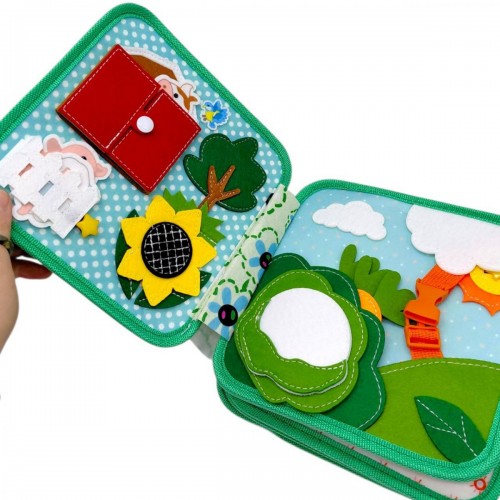 Мягкая книга бизиборд (фетр, бусины, прозрачный карман, цифры, элементы на липучках и кнопках, овощи, фрукты, насекомые) (MiC)