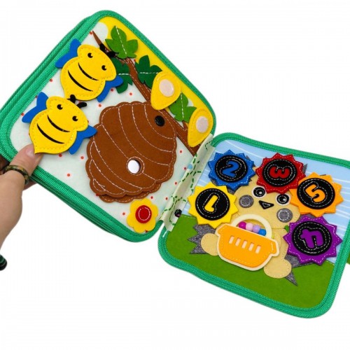 Мягкая книга бизиборд (фетр, бусины, прозрачный карман, цифры, элементы на липучках и кнопках, овощи, фрукты, насекомые) (MiC)