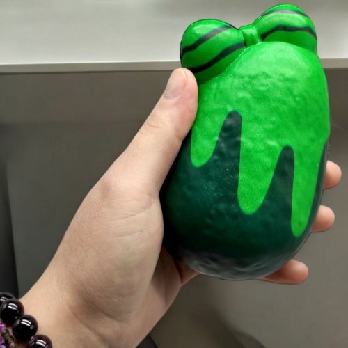 Іграшка-антистрес, Сквіш "Авокадо" (13х8,5х4,5 см) мікс видів (MiC)