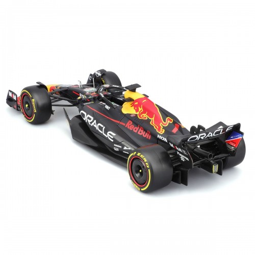 Автомодель с фигуркой - Red Bull Racing RB19 (1:24) (Bburago)