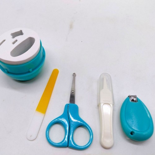 Маникюрный набор в кейсе, (Розовый) (Lindo)