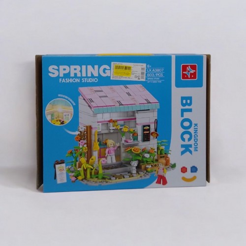 Конструктор "Цветочный магазин: Весенняя студия", 603 элементов (LX)