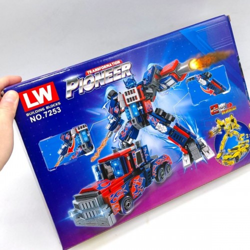 Конструктор "Трансформери: OPTIMUS PRIME" (MiC)