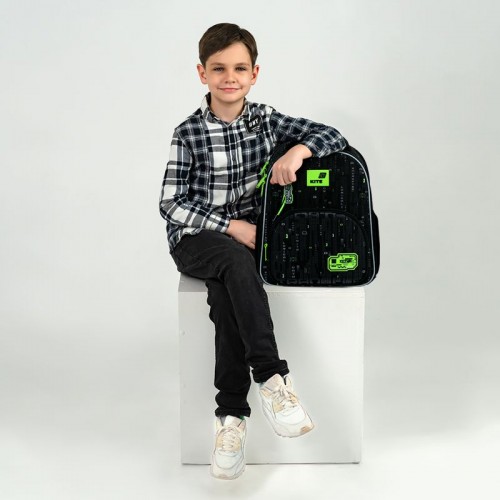 Рюкзак Kite Education каркасный 556 Digital (Kite)