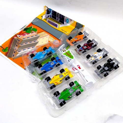 Игровой набор, 8 машинок + игровой ковер, короб. 23*16,8*3см (MiC)